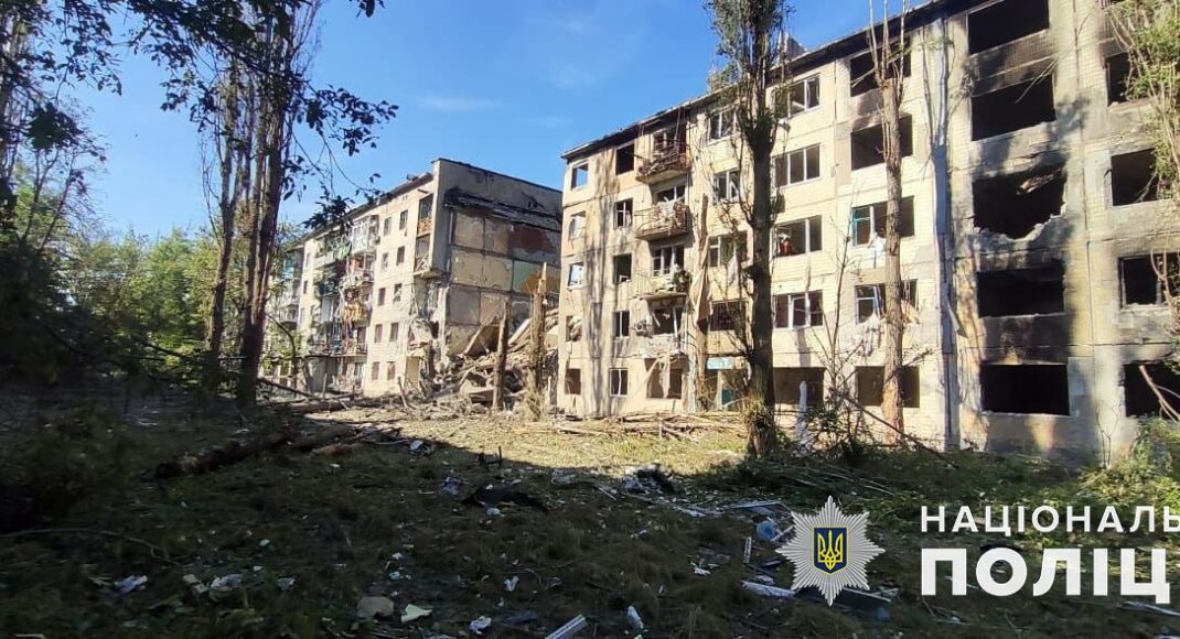 Краматорськ окупанти накрили з "Торнадо": 19 разів обстріляли житлові квартали на Донеччині