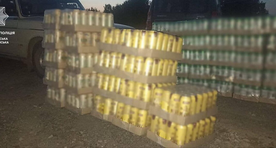 У Слов’янському районі патрульні виявили понад 600 літрів нелегального алкоголю