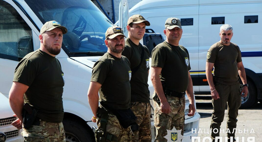 "Білі янголи" поліції Донеччини евакуювали понад 5,5 тис. людей з лінії фронту