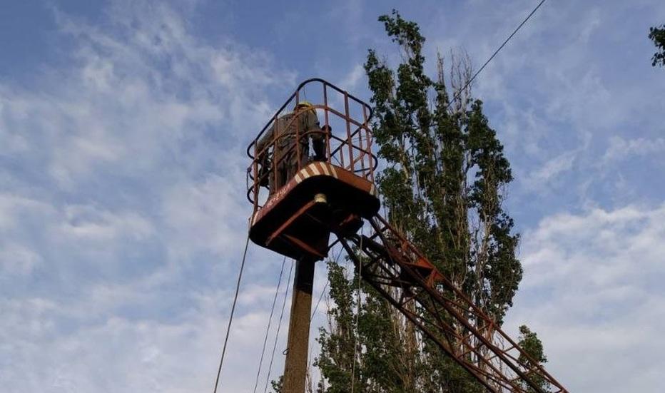 На Донеччині у 154 населених пунктах відновили електропостачання за тиждень