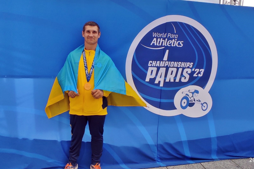 Параатлет Николай Жабняк из Бахмута стал чемпионом мира по метанию диска