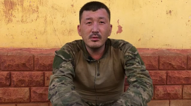 Якут Степан Іванов потрапив в полон під Бахмутом і стверджує, що мобілізованих підставляють під вогонь: відео