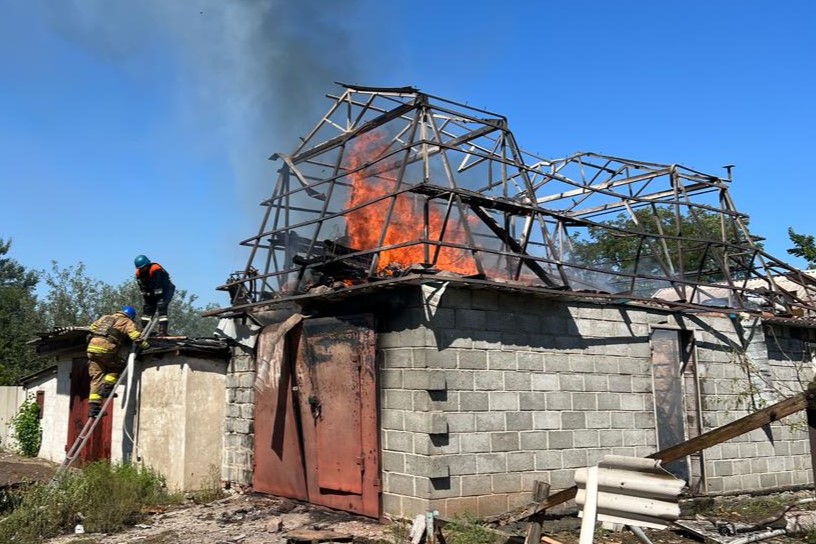 На Донеччині рятувальники ліквідували 15 пожеж в області, — ДСНС