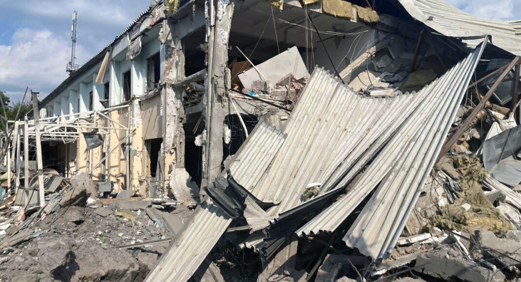 В Донецкой области за сутки россияне повредили 16 гражданских объектов, — полиция
