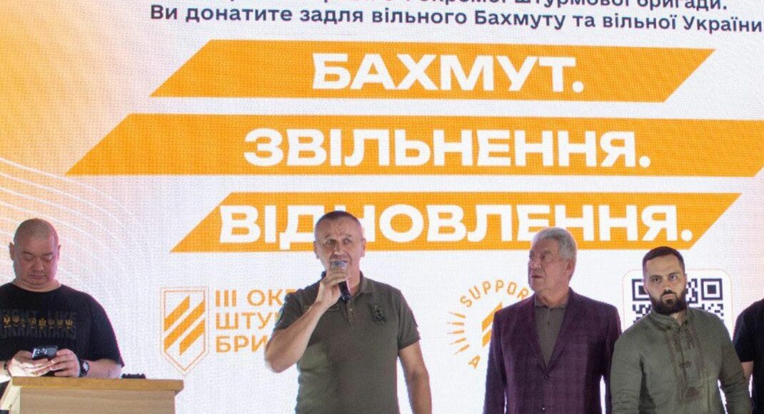Artwinery створила шампанське на честь Бахмута — міста Фортеці