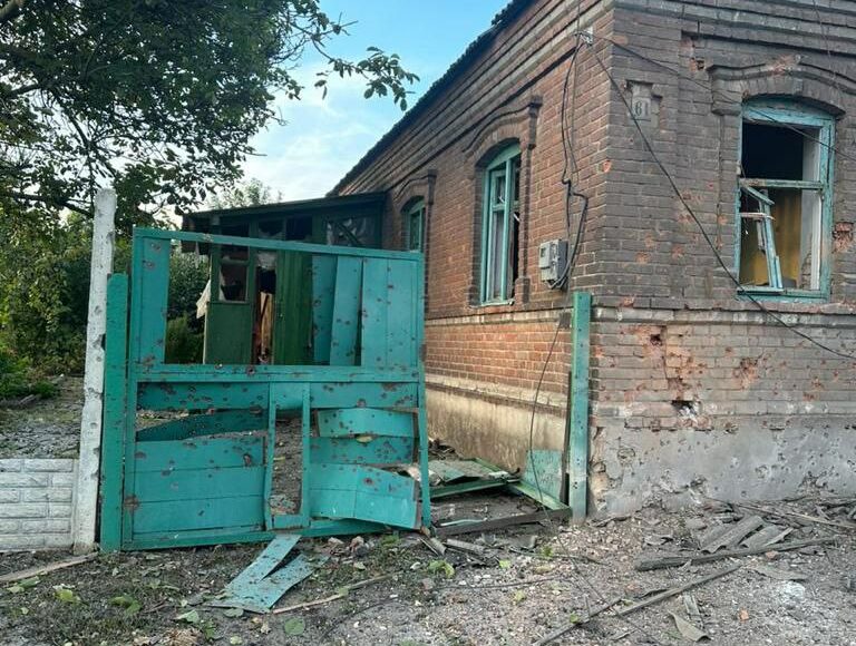 По Угледару россияне нанесли 3 авиаудара и 30 артобстрелов, — ДонОВА