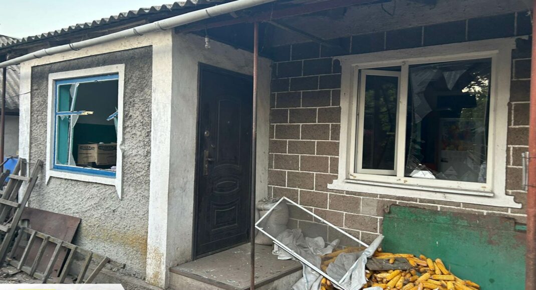 Російська армія обстріляла Торецьк, Волноваський і Покровський райони, є поранені