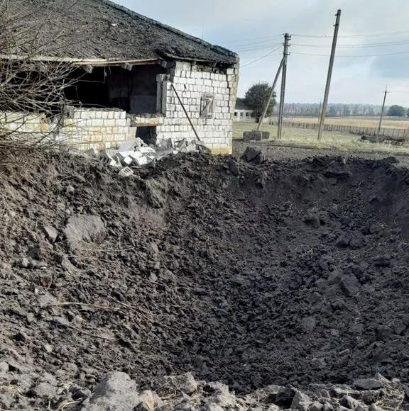 В Донецкой области от российских обстрелов два человека получили ранения, — ОВА
