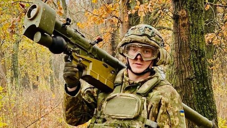 В Кременной нацгвардеец с позывным "Руди" сбил российский вертолет К-52