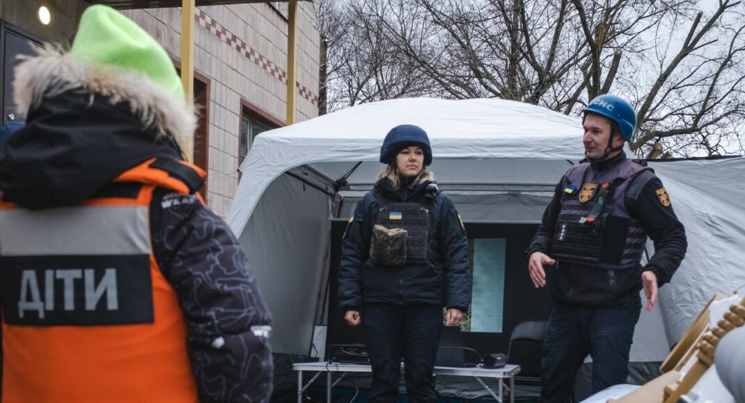 У Донецькій області розпочав роботу "Мобільний клас з мінної безпеки"