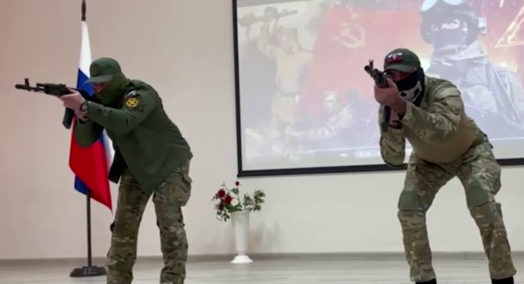 Бойовиків "лднр" перекваліфікували для "виховання" молоді на окупованих територіях