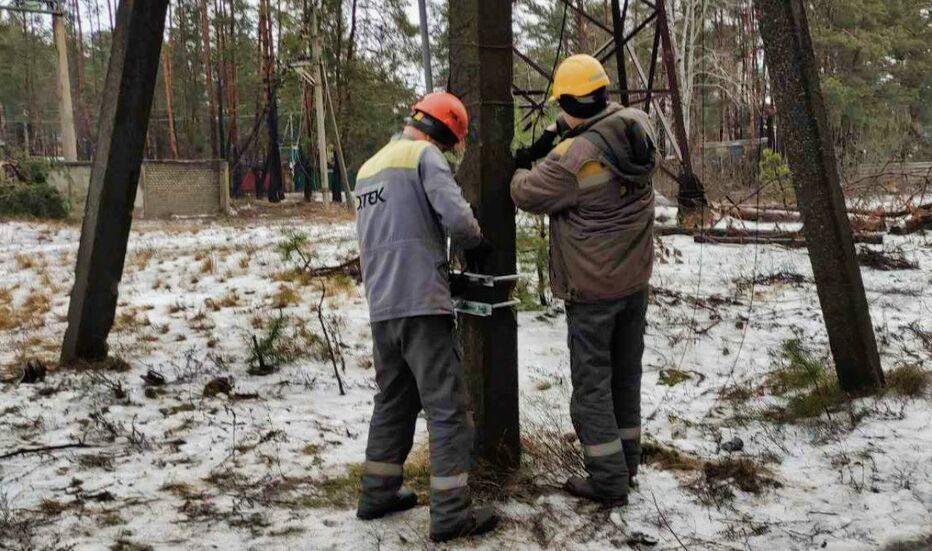 За дві доби на Донеччині відновили електропостачання для майже 16 тис. родин