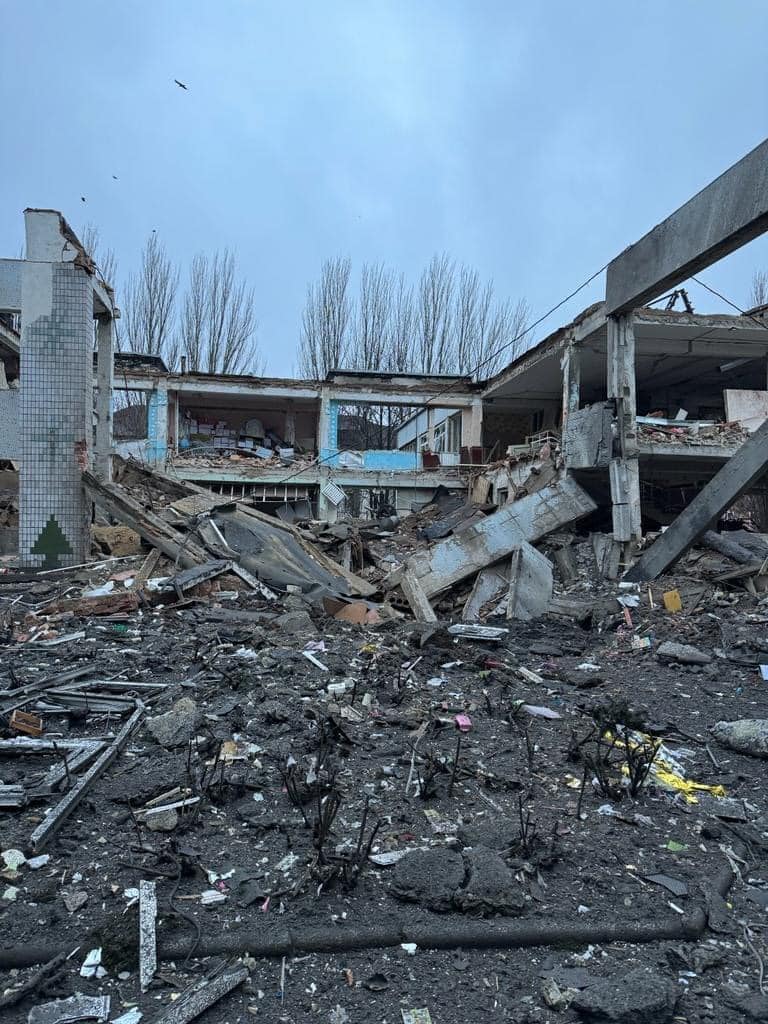 Курахове росіяни обстріляли ракетами С-300: поранено підлітка