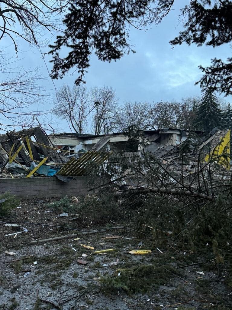 Курахове росіяни обстріляли ракетами С-300: поранено підлітка
