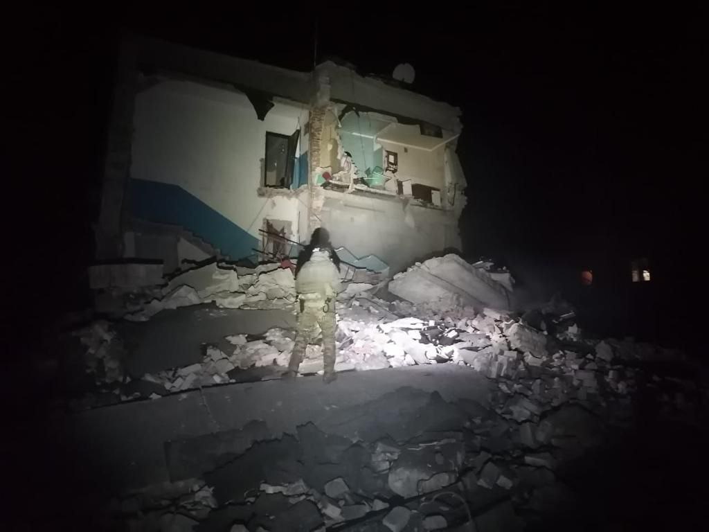 Ворог вдарив по Нью-Йорку: 3 людини поранено і 5 — перебувають під завалами