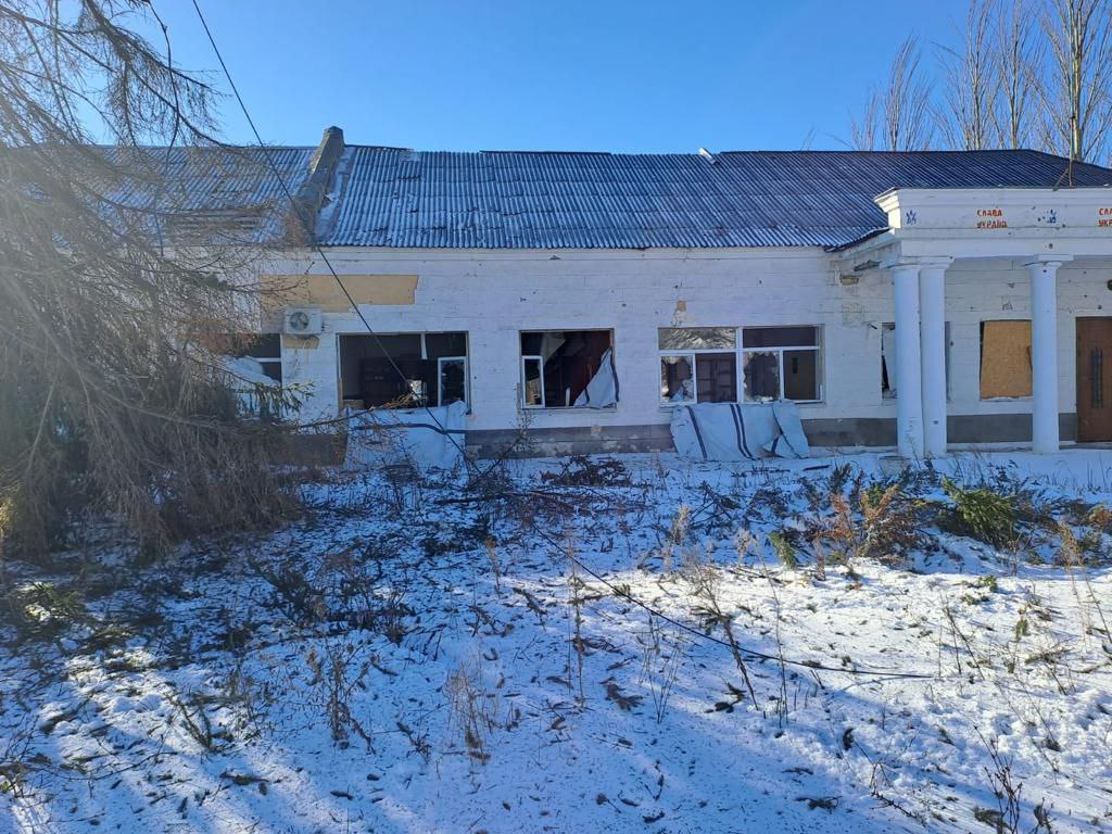 На Донеччині російська армія обстріляла громади: в ОВА показали наслідки ворожих атак