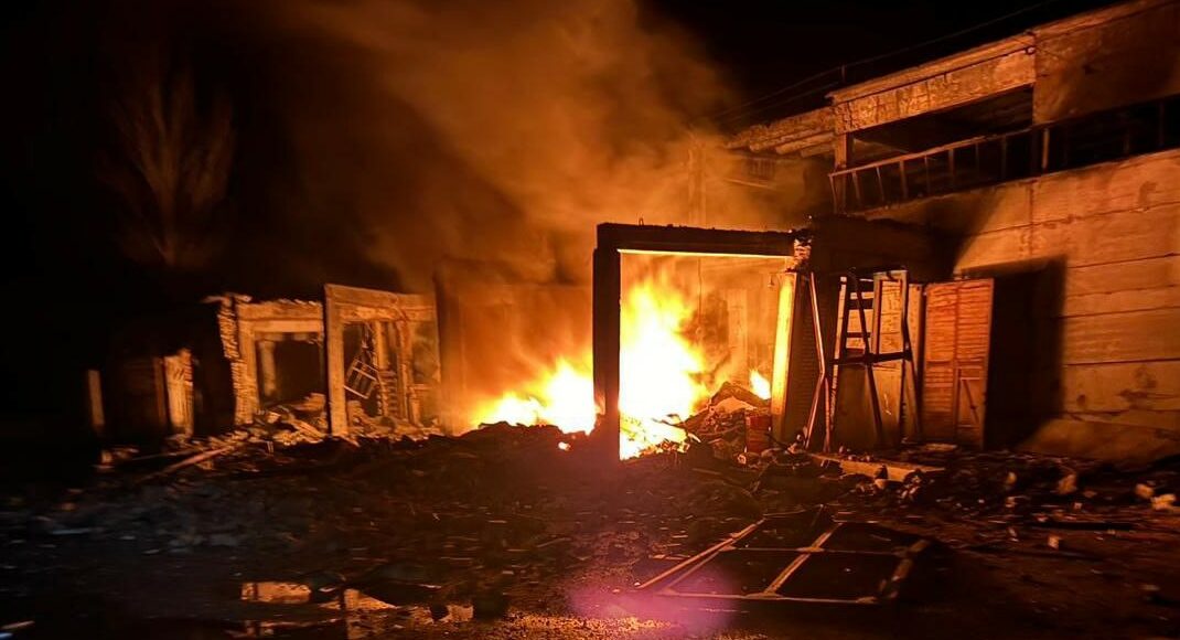 Войска рф ночью обстреляли Покровск