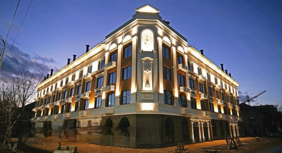 В окупованому Маріуполі збудували іпотечний будинок — не для місцевих