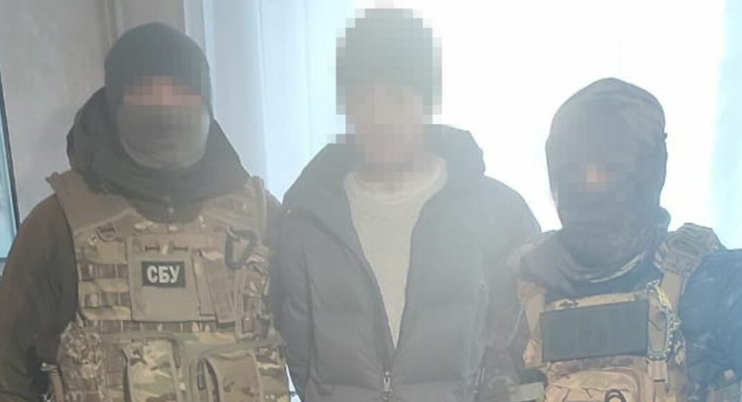 Розвідував місця базування підрозділів ЗСУ в районі Краматорська: СБУ затримала місцевого жителя