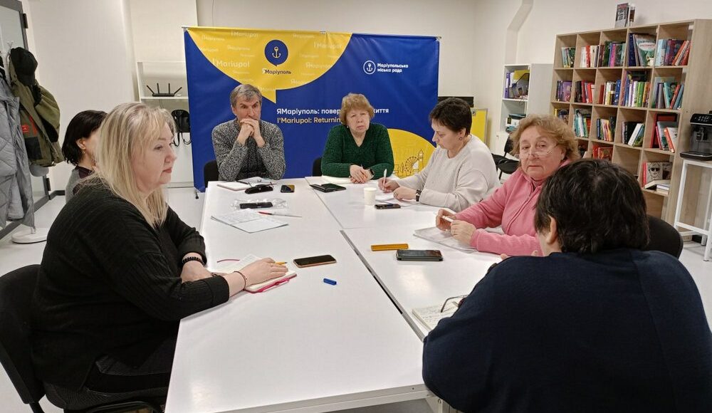 У Києві для маріупольців проводять заняття з української мови