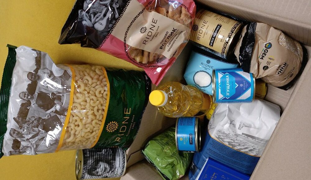 У Харкові переселенці з Луганщини отримали понад 200 продуктових наборів
