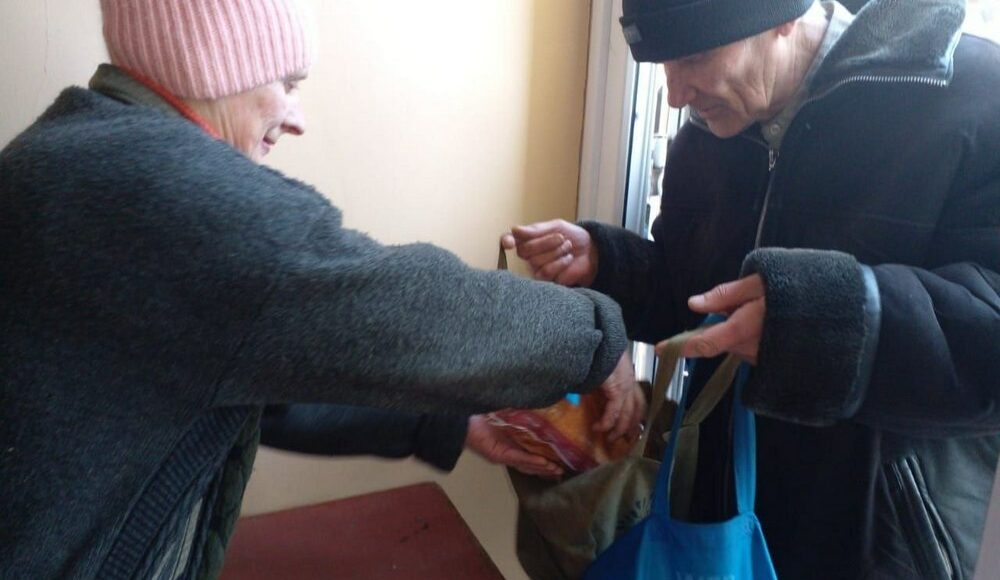 135 людей з інвалідністю отримали продуктові набори в Селидовому за сприяння Всесвітньої продовольчої програми