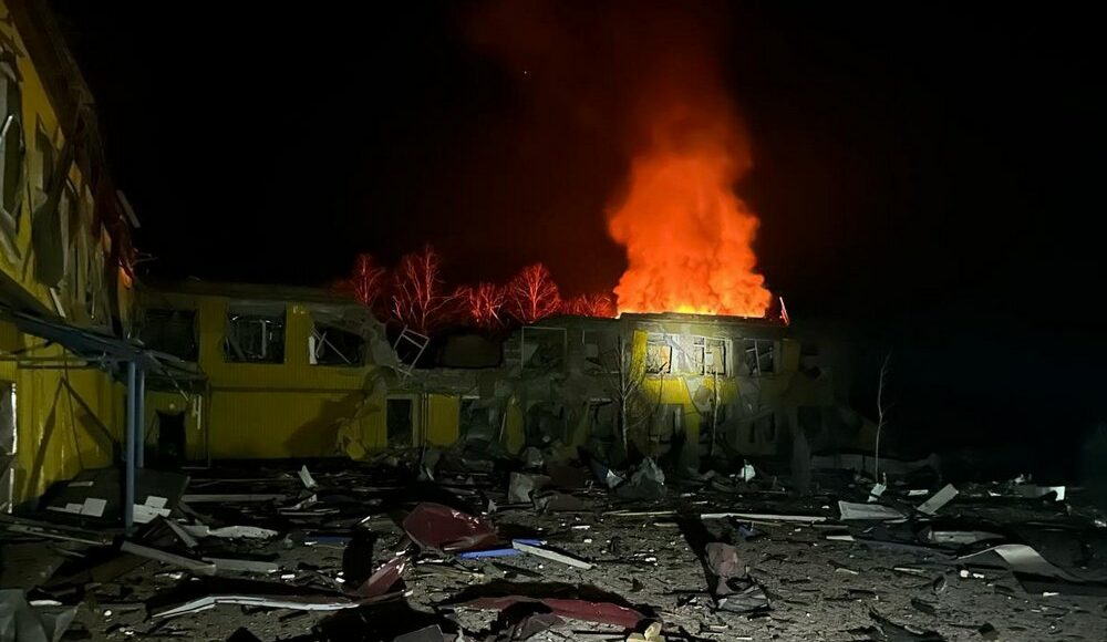 Наслідки обстрілів Донеччини: 9 поранених і близько 200 руйнувань за добу