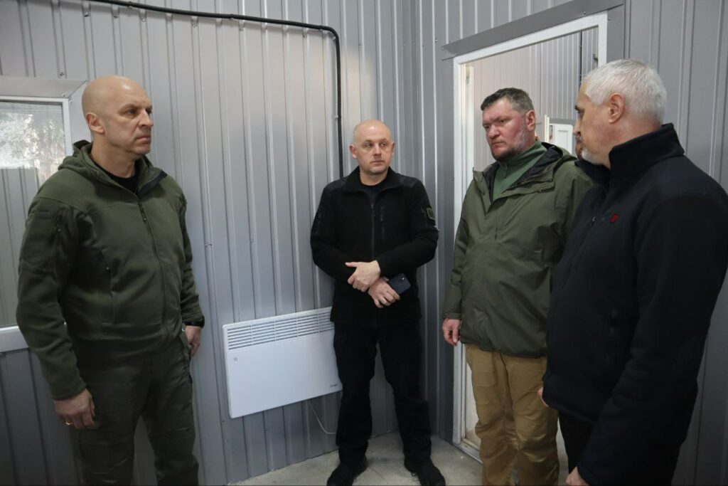 Філашкін оглянув завершальну стадію ремонтних робіт по системі водопостачання у Святогірську (фото)