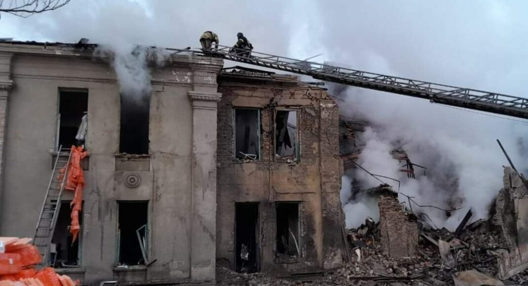 За минулу добу територія Костянтинівської громади зазнала ворожих обстрілів, пошкоджена лінія електромережі
