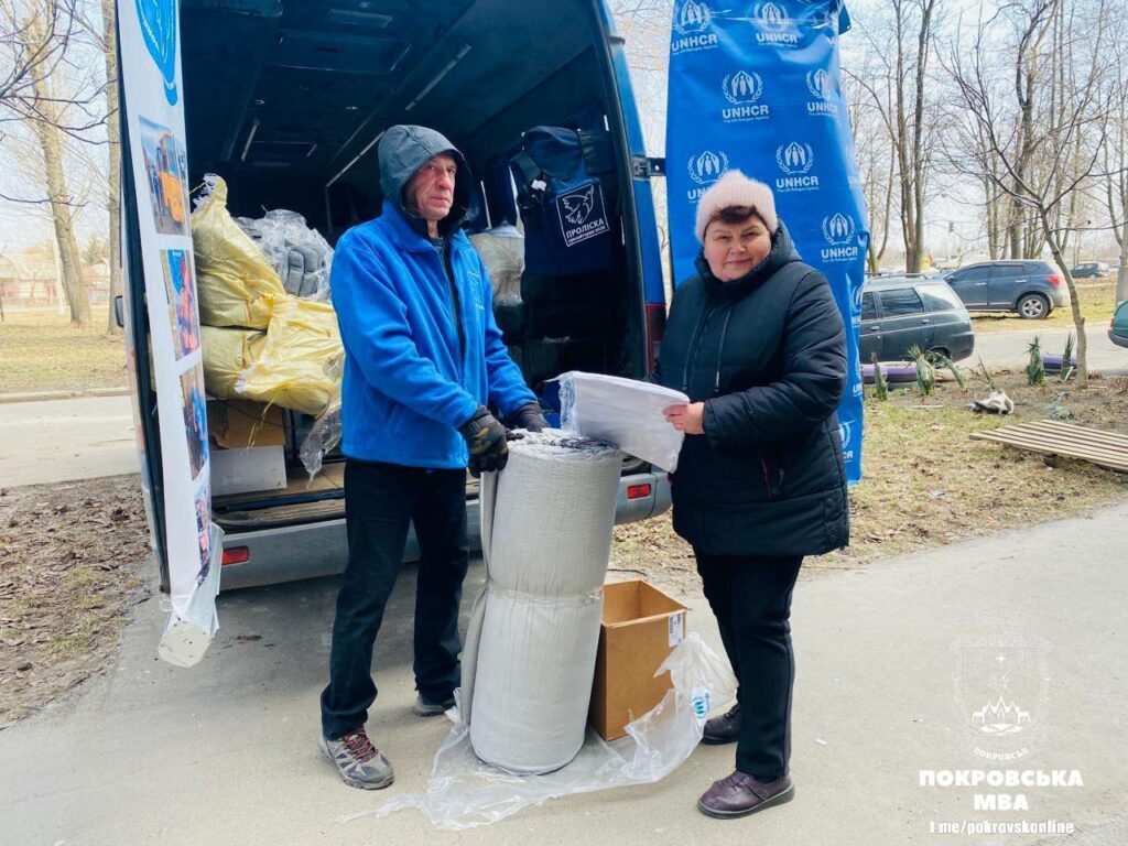 Гуманітарна місія Проліска допомагає постраждалим від ворожого обстрілу у Покровську (фото)