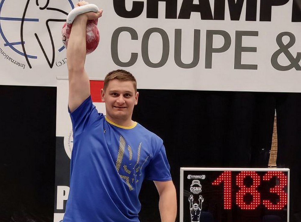4 нагороди на чемпіонаті Європи з гирьового спорту в Парижі виборов спортсмен із Покровської громади