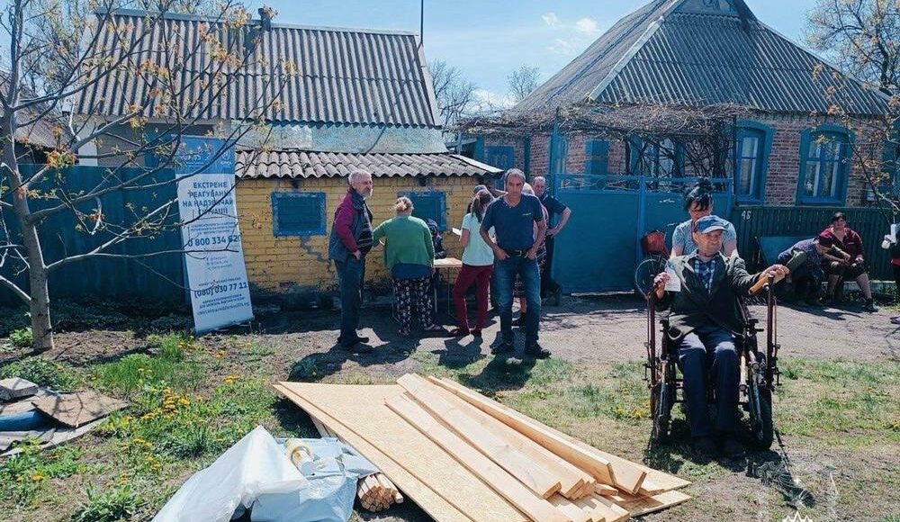 Враг ударил ракетой "Гром" по Первомайскому старостинскому округу в Донецкой области, повреждены 15 домов