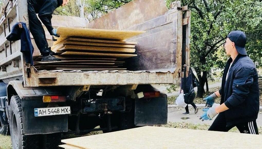 На Донеччині продовжується відновлення та консервація пошкодженого житла