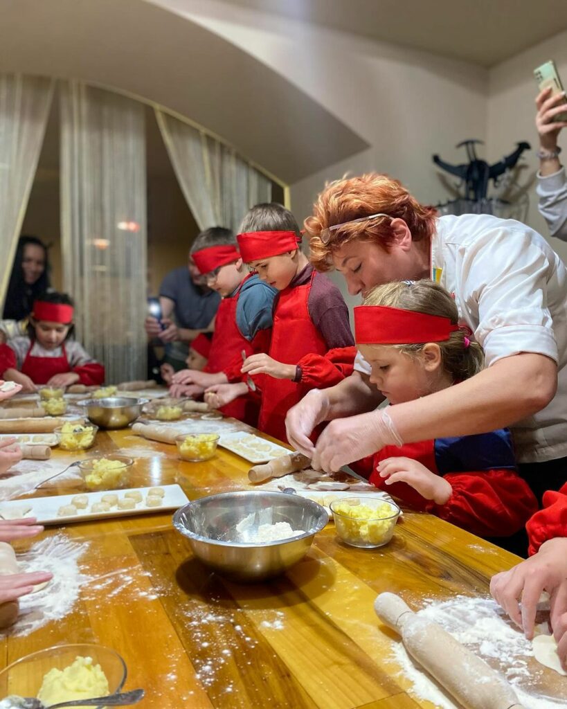 Ультра Family