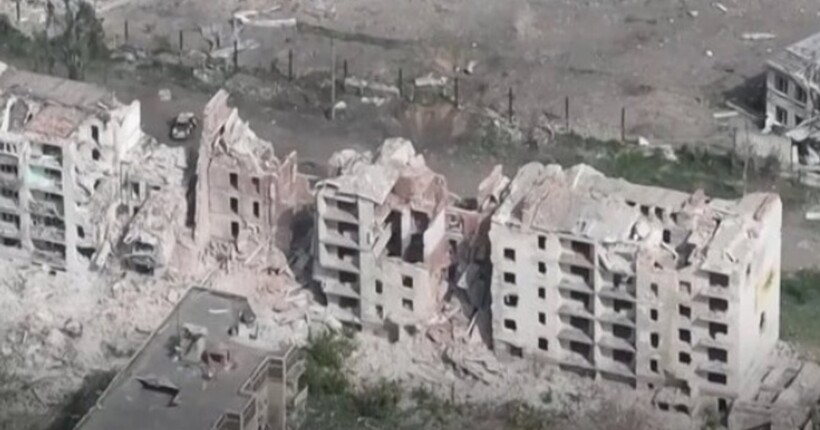 С начала суток россияне 12 раз атаковали Часов Яр, — ВСУ
