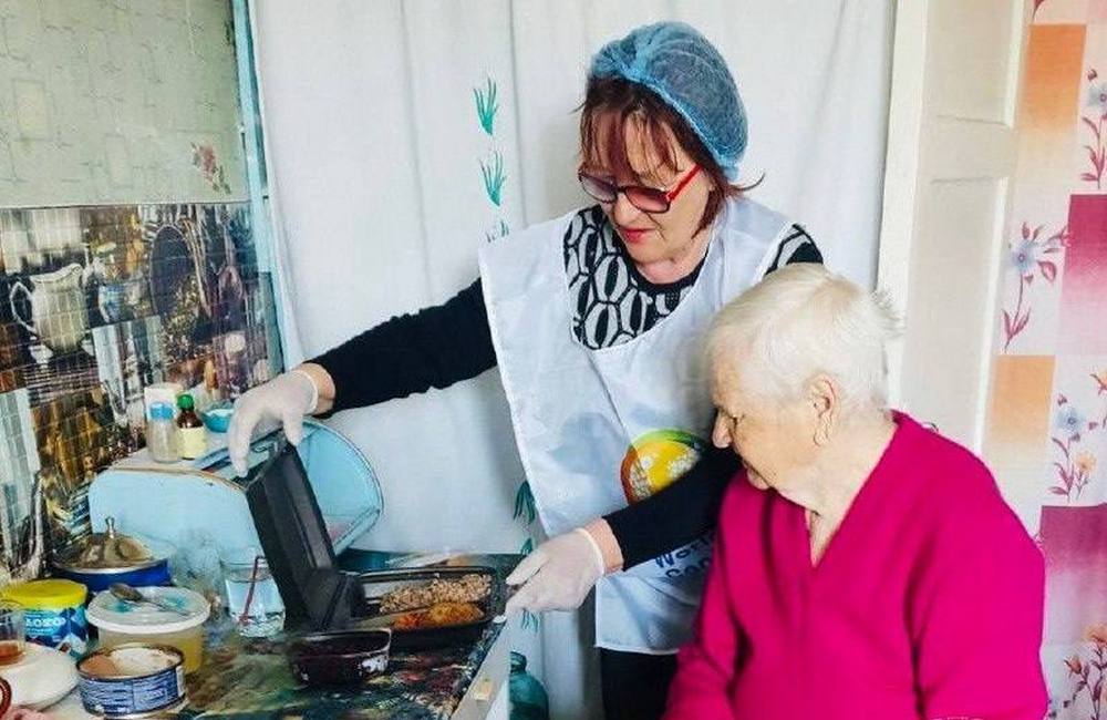 У Покровську волонтери World Central Kitchen годують нужденних гарячими обідами