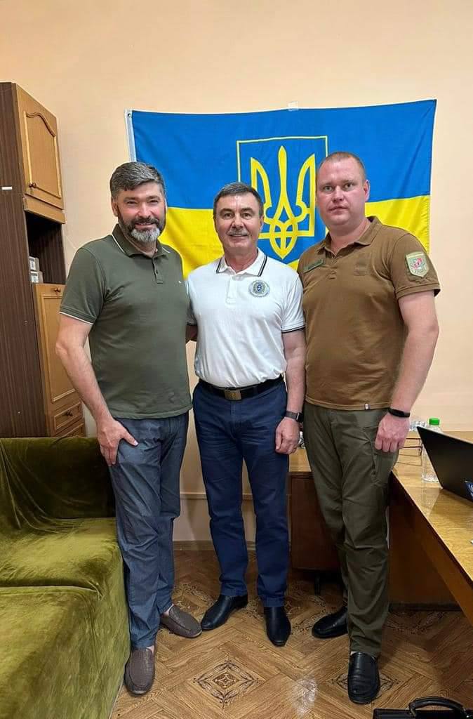 паски ВПО з Луганщини
