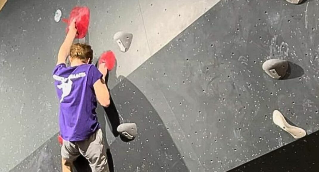 Скелелази з Луганщини посіли 7 призових місць на чемпіонаті України у Києві