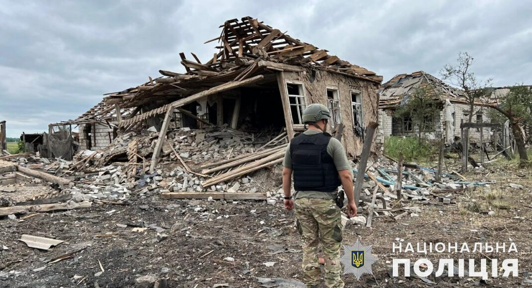 За добу на Донеччині зафіксовано майже 2100 російських обстрілів