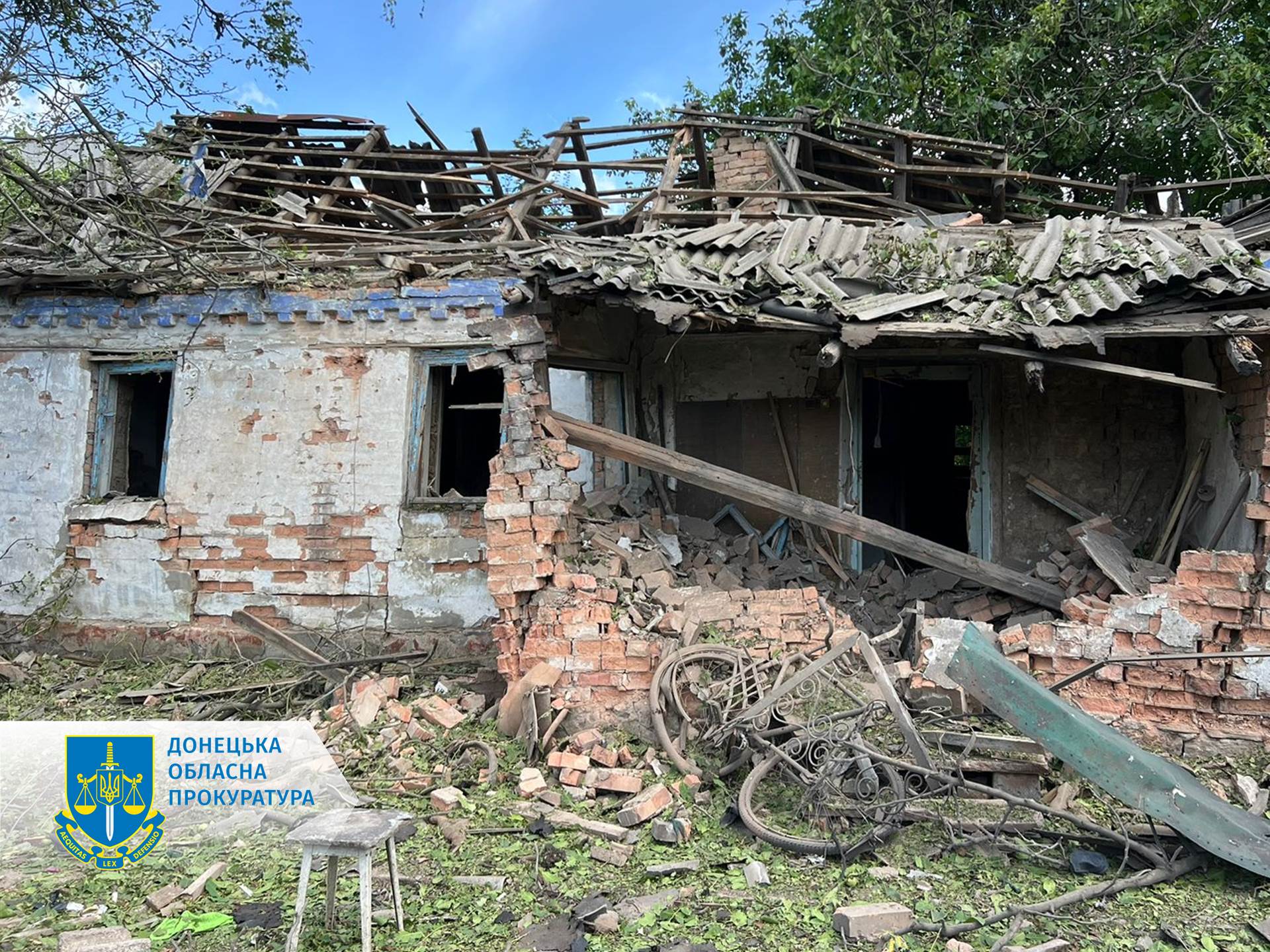 У Прокуратурі розповіли про наслідки атаки на Селидове (фото)