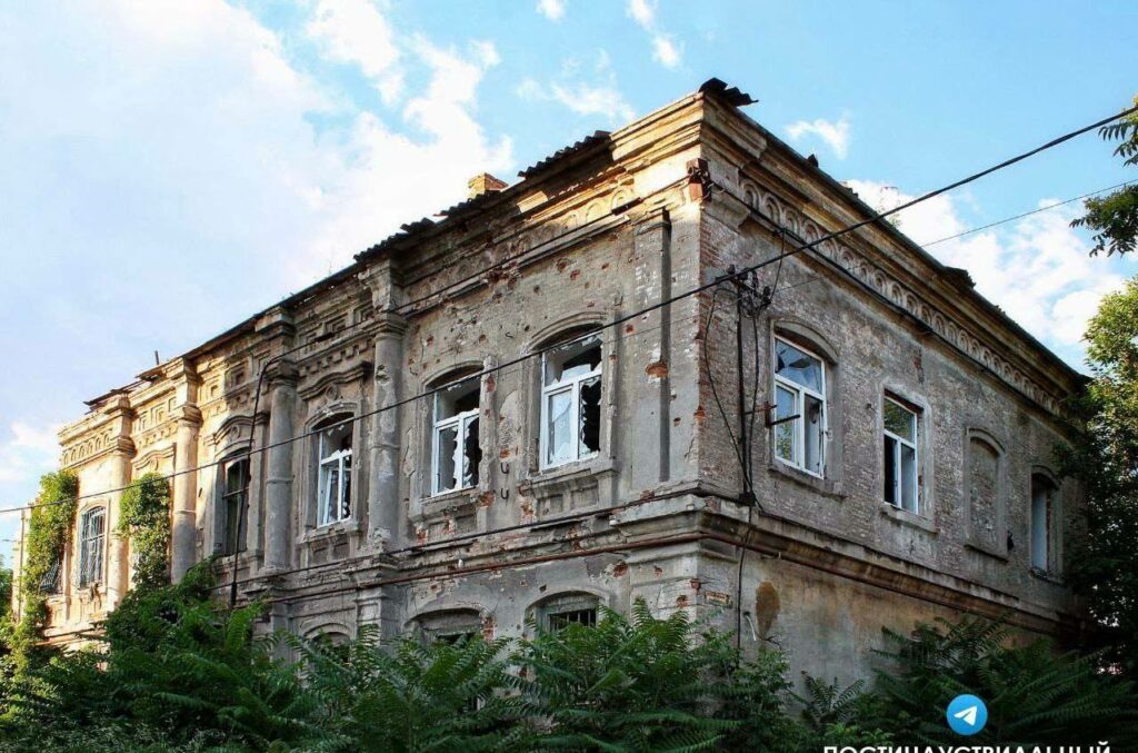 За два роки окупації в Маріуполі майже нічого не відремонтовано, — міськрада (фото)