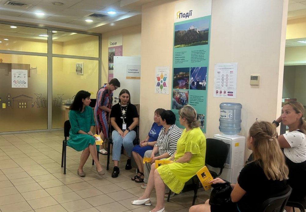 У Камʼянському Міжнародний комітет порятунку провів інформаційну сесію для жінок з Маріуполя