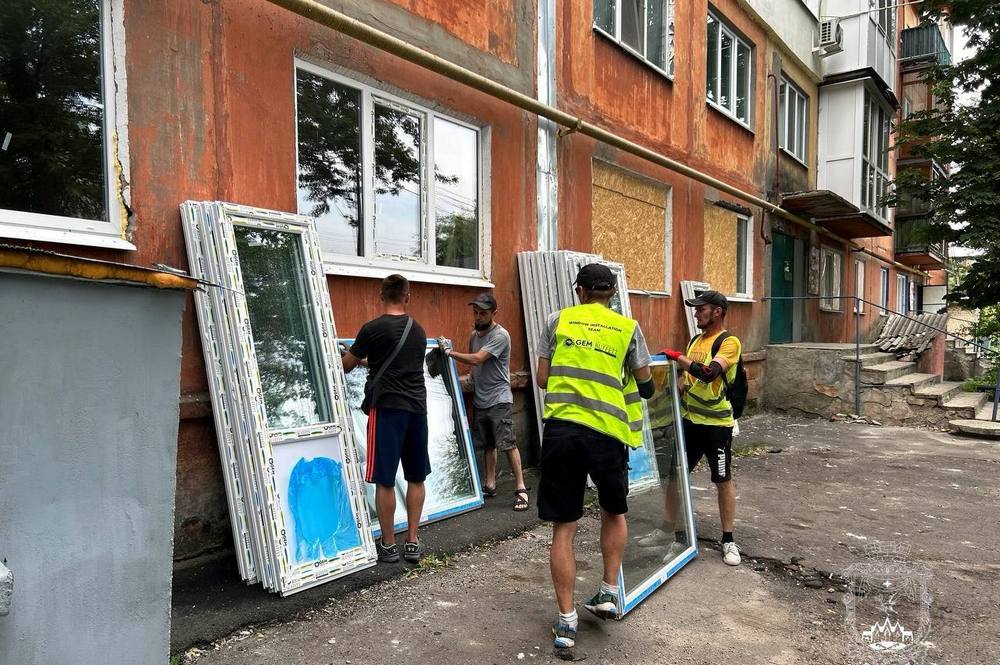 GEM відновлює житлові будинки у Покровській ОТГ, пошкоджені внаслідок ворожих обстрілів (фото)