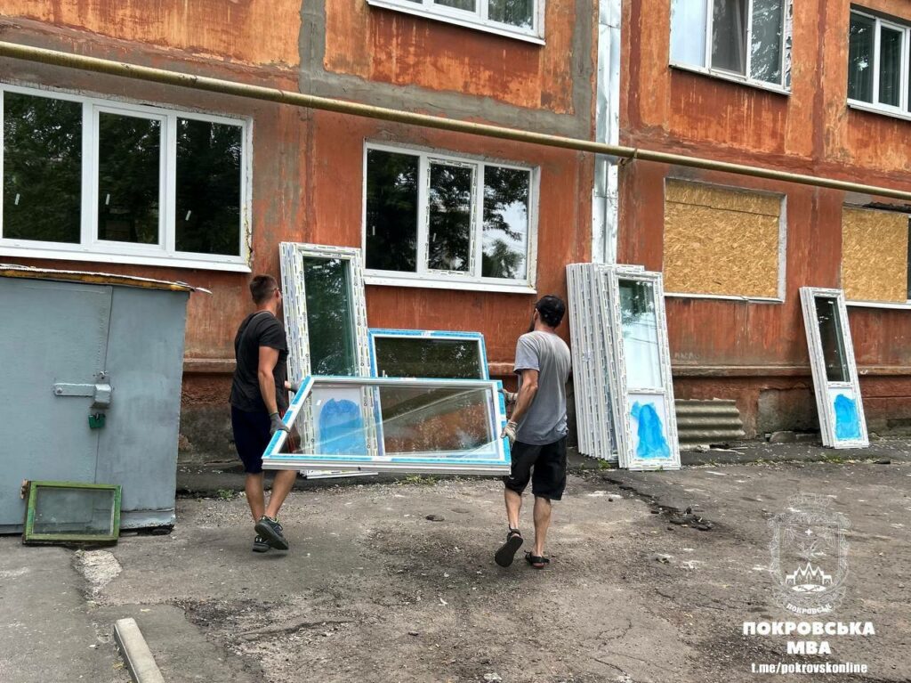 GEM відновлює житлові будинки у Покровській ОТГ, пошкоджені внаслідок ворожих обстрілів (фото)