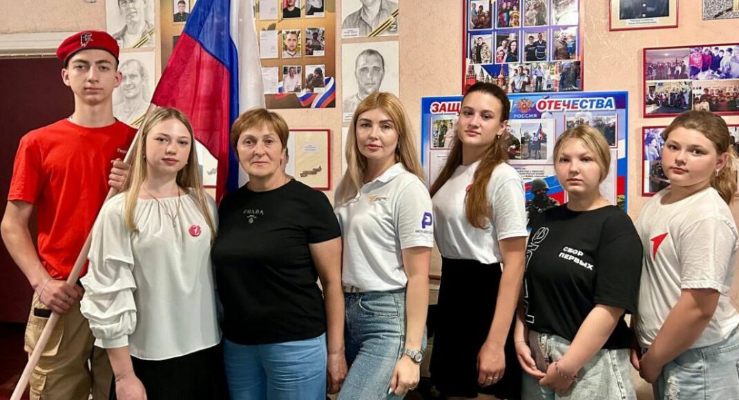 Так называемое "министерство образования лнр" должно сформировать отряды "движения первых" во всех классах