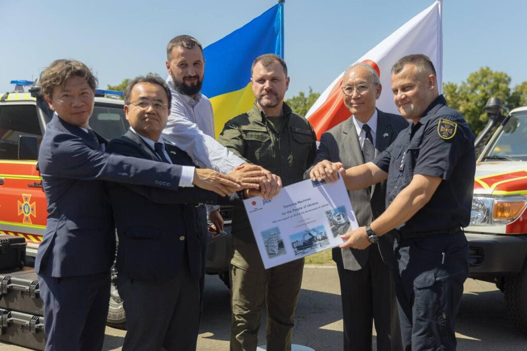 передача машин механізованого розмінування Nikken