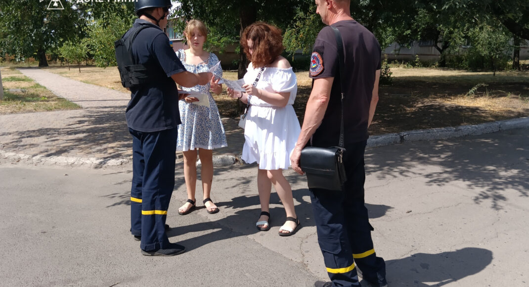 Рятувальники провели розмову щодо пожежної безпеки з мешканцями Краматорського району