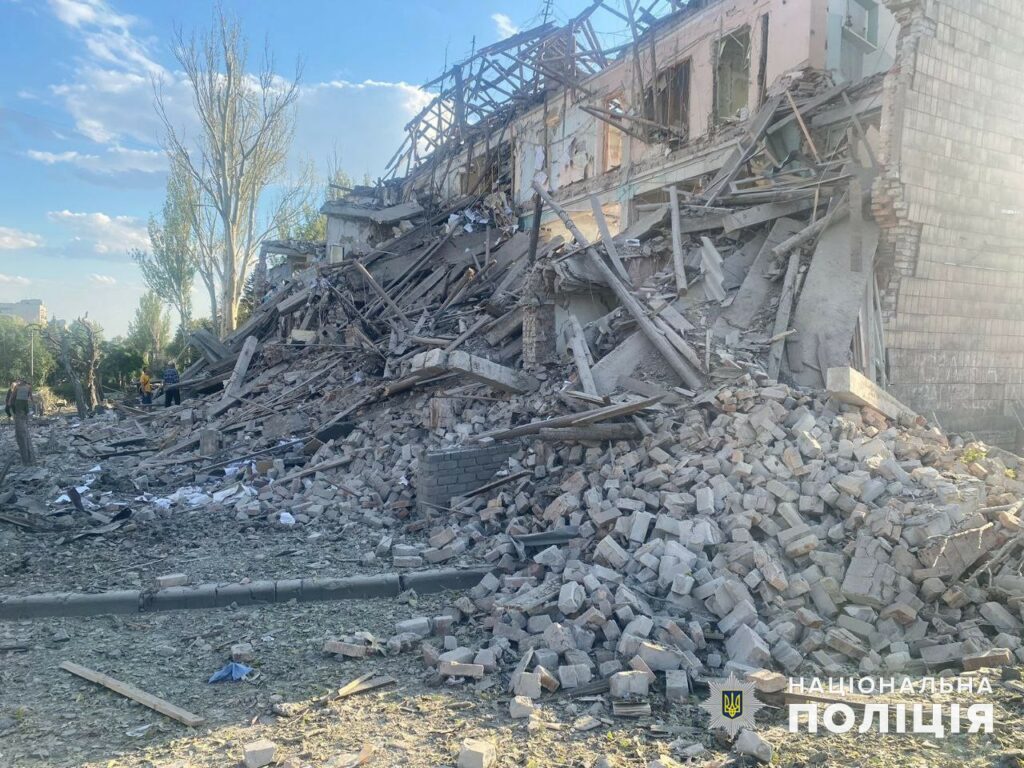 Росіяни вбили 4 жителів Донеччини, ще 12 людей зазнали поранень, зокрема дитина