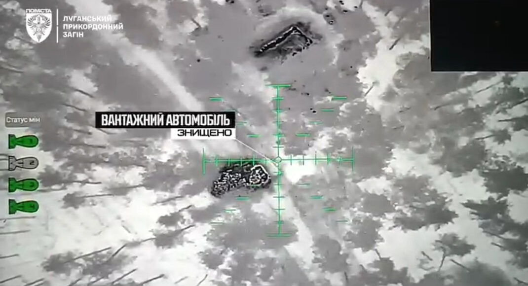 В Луганской области бойцы уничтожили склады боекомплекта и горюче-смазочных материалов, автомобили и укрытия противника (видео)