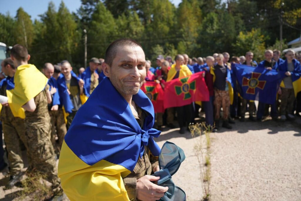 Ще 115 захисників України повернулися сьогодні додому